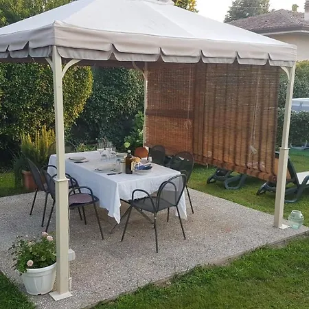 Casacobelli Сasa de vacaciones Monzambano