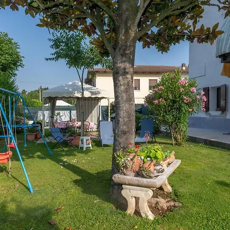 Casacobelli Сasa de vacaciones Monzambano